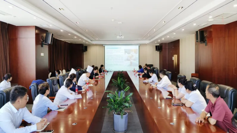 以學(xué)賦能強(qiáng)根基 以講促干育人才&mdash;&mdash;昆侖國(guó)際酒店&ldquo;讀一本專業(yè)書籍 分享一堂專業(yè)課程&rdquo;活動(dòng)成效顯著