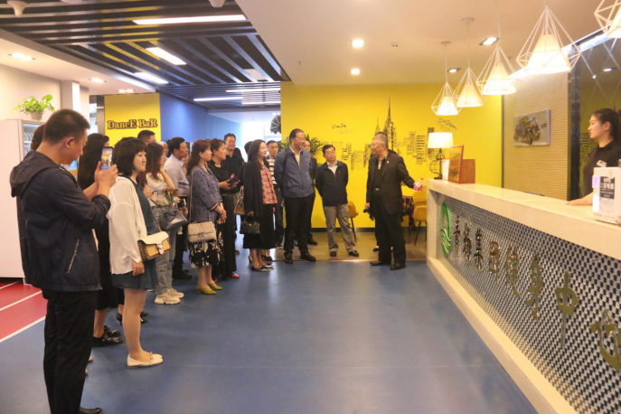 書香青海、悅享青物