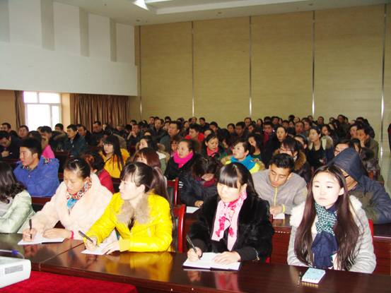 內(nèi)強(qiáng)個人素質(zhì)，外塑企業(yè)形象