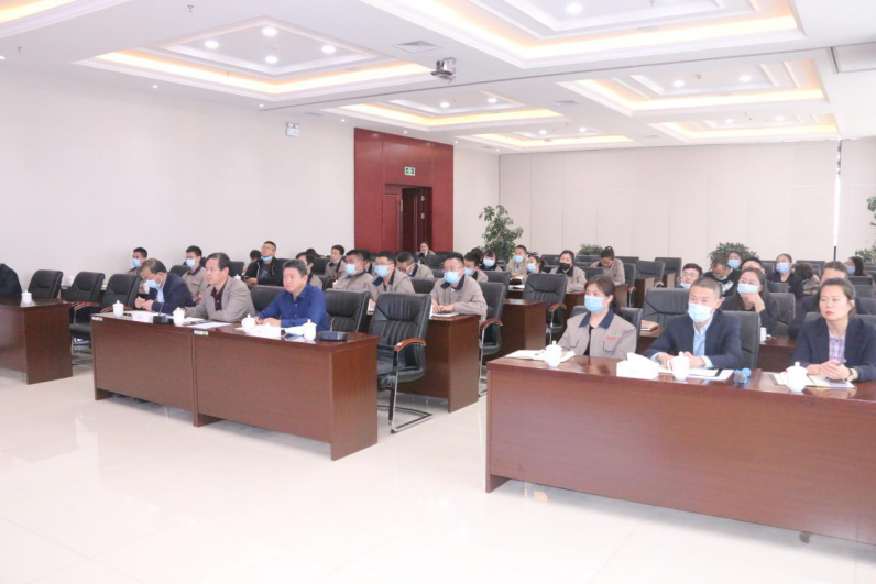 重學(xué)習(xí)、強(qiáng)隊(duì)伍、促發(fā)展――朝物開投公司舉辦網(wǎng)絡(luò)貨運(yùn)知識(shí)培訓(xùn)講座